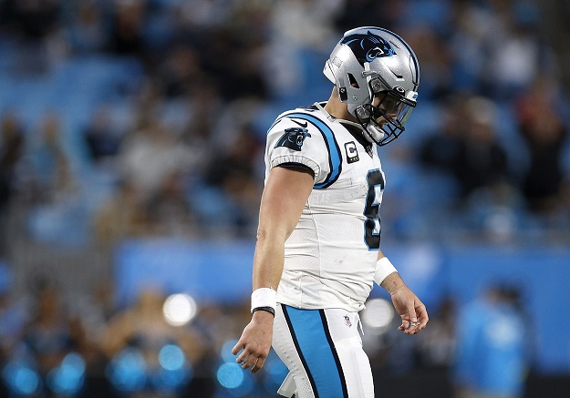 Problemas de Carolina Panthers empeoran para nueva temporada